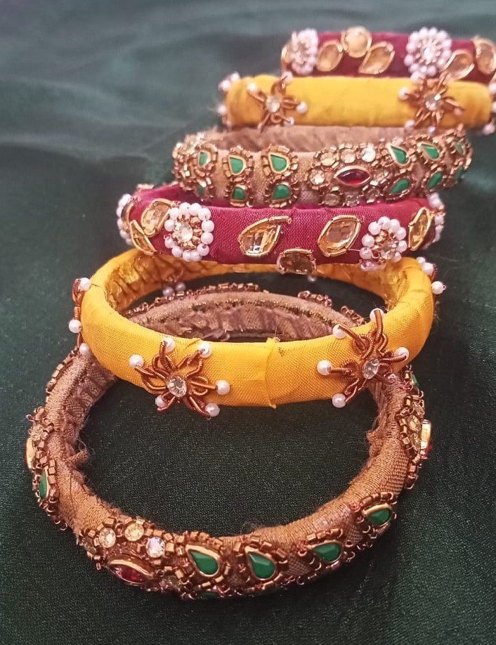 Bangles & Accs,. – Dev Aari works and Coaching Center
